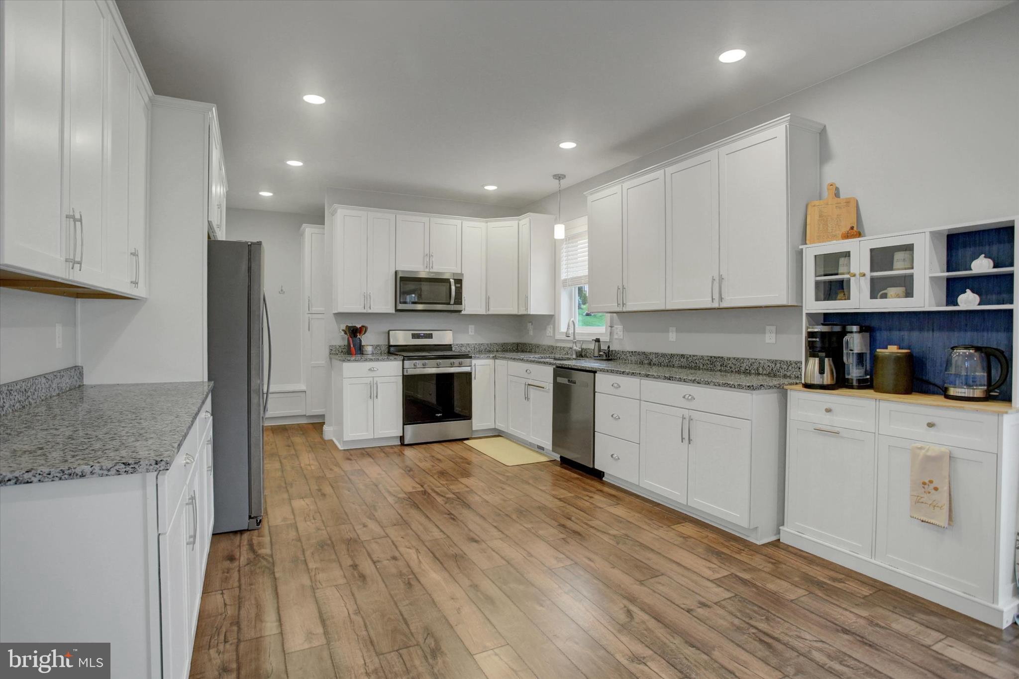 ORCHARD ESTATES - Residential