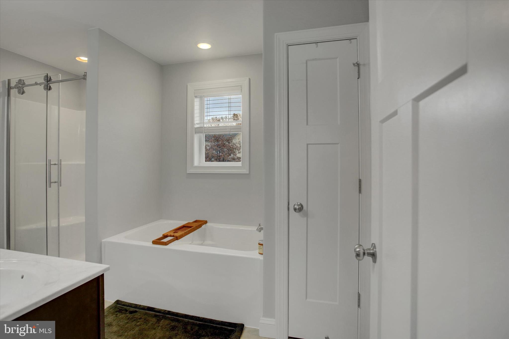 ORCHARD ESTATES - Residential