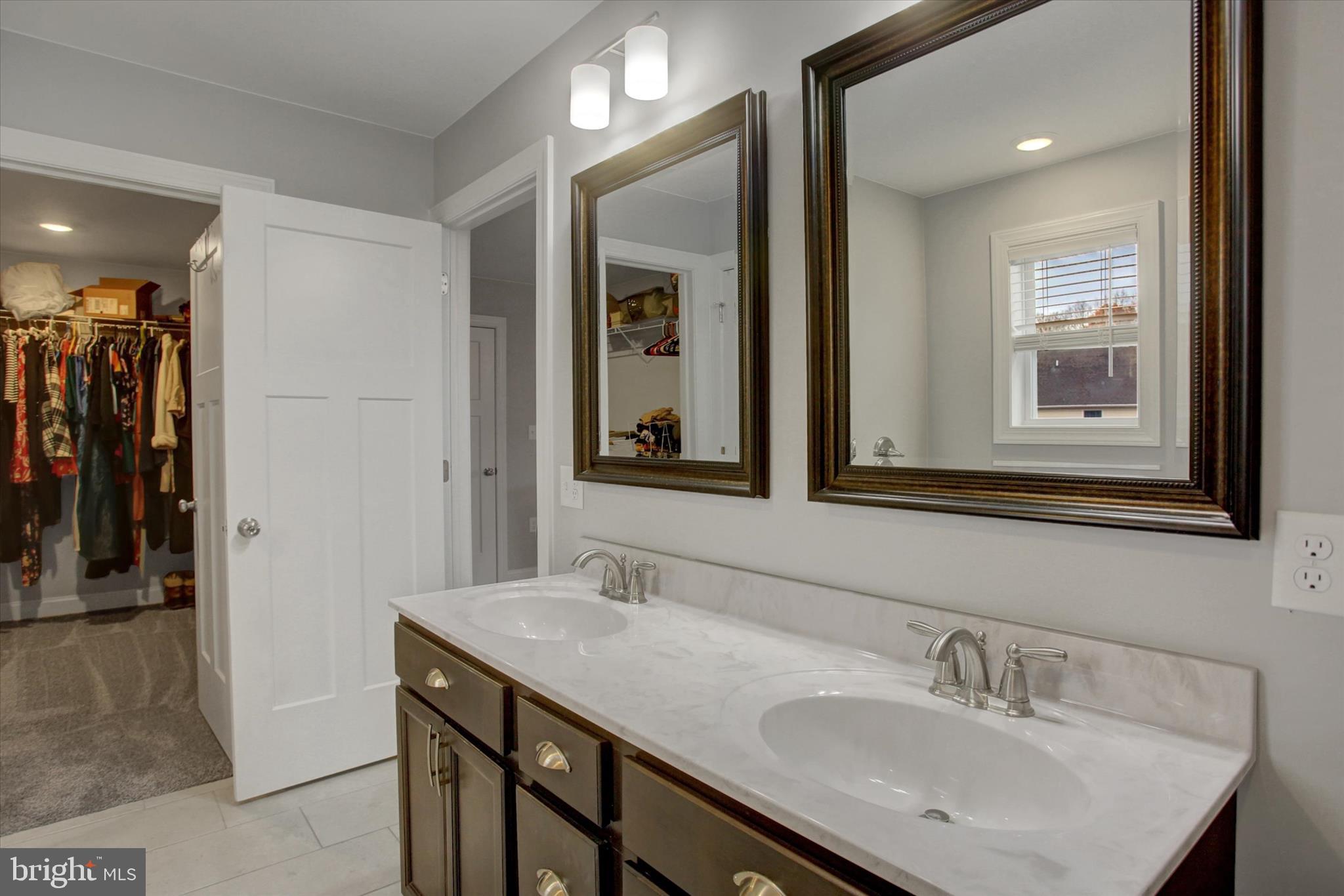 ORCHARD ESTATES - Residential