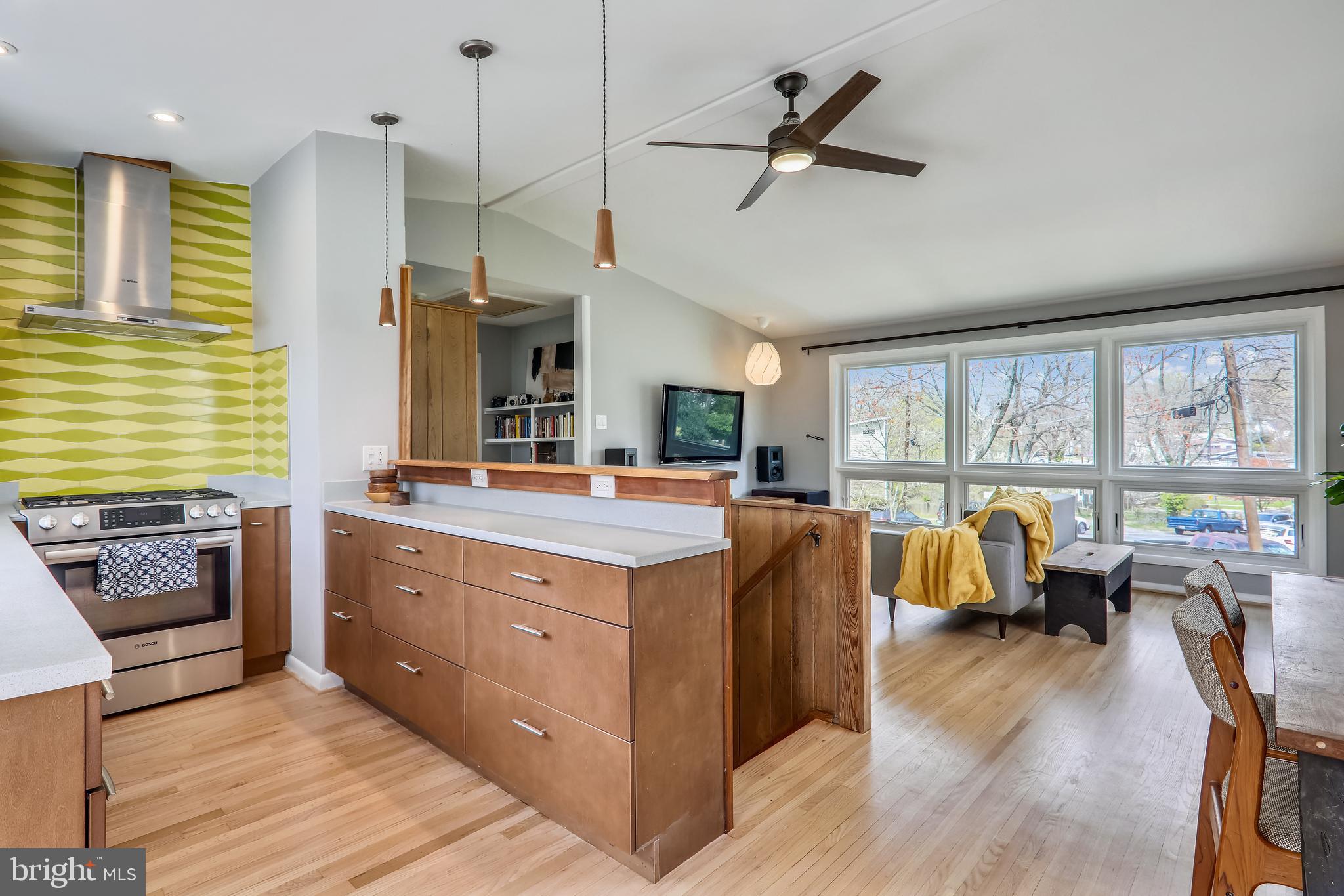 ROCK CREEK PALISADES - Residential