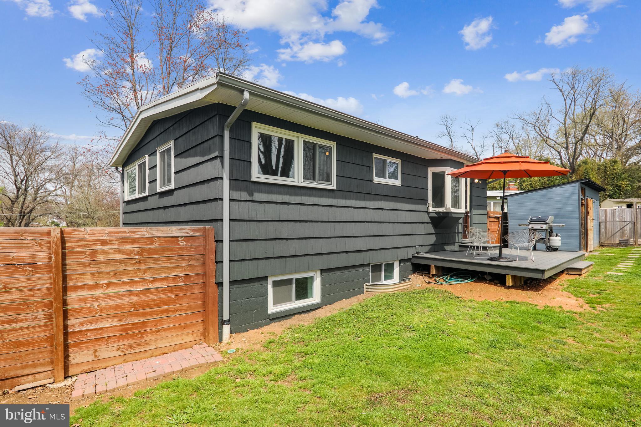 ROCK CREEK PALISADES - Residential