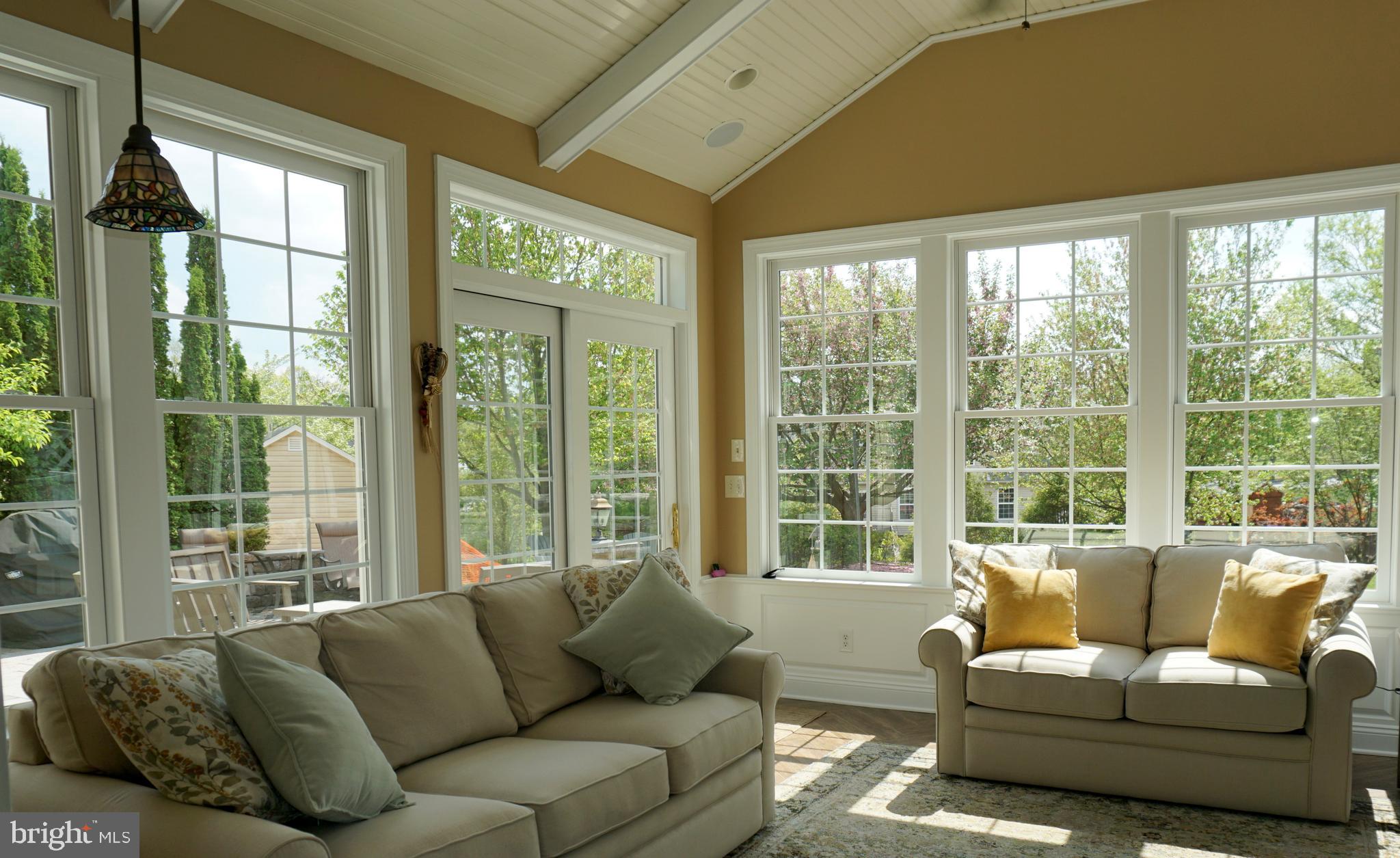 6115 TIMBERKNOLL DRIVE
