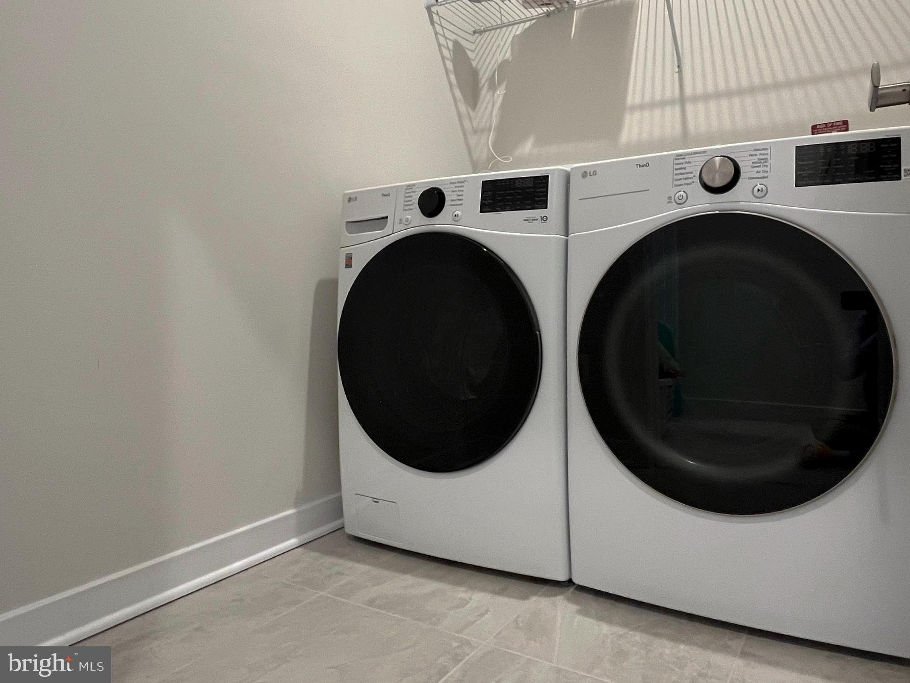 ELLIPSE AT WESTFIELDS - Residential