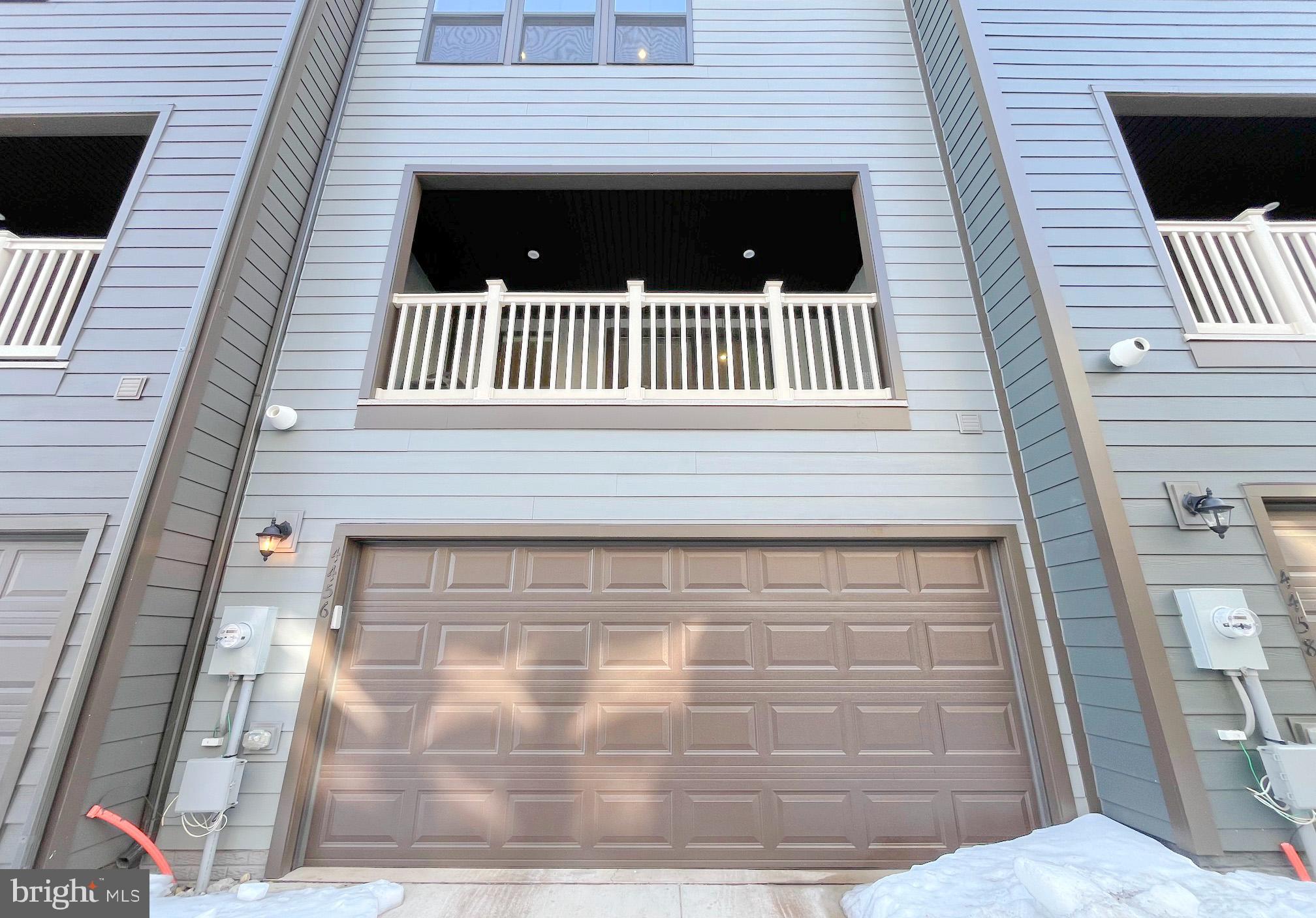 ELLIPSE AT WESTFIELDS - Residential