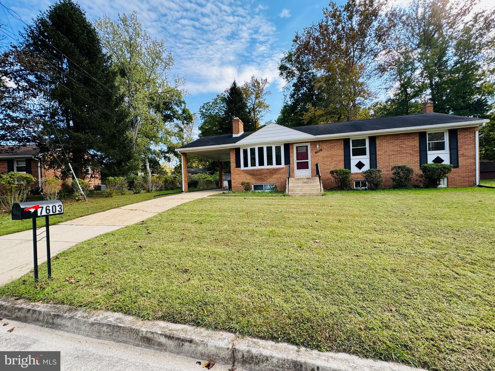 CLINTON ACRES - Residential