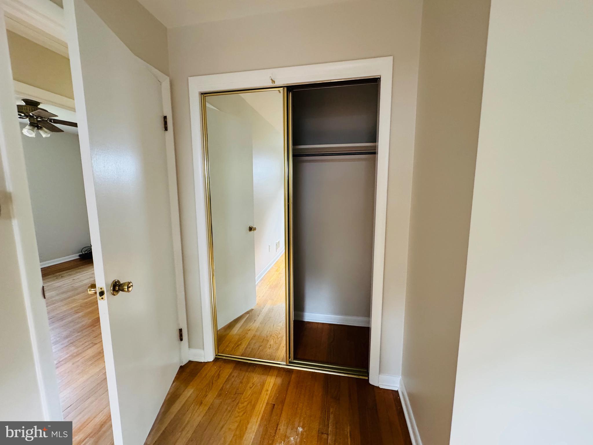 CLINTON ACRES - Residential