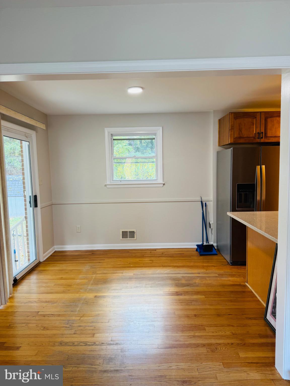 CLINTON ACRES - Residential