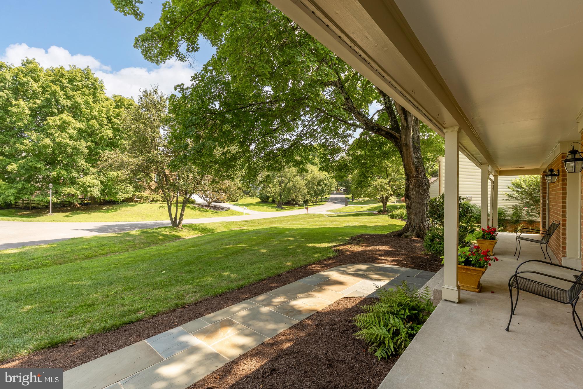 12428 GOLDFINCH COURT