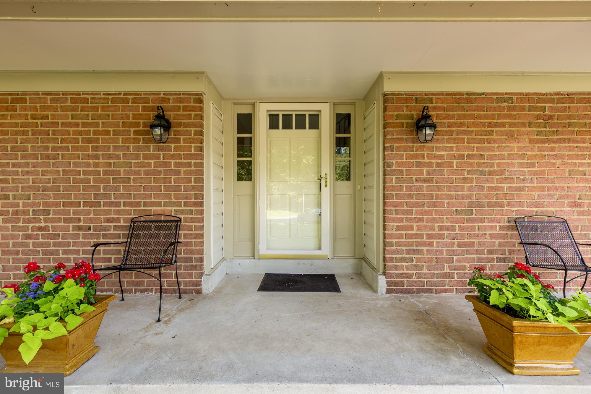 12428 GOLDFINCH COURT