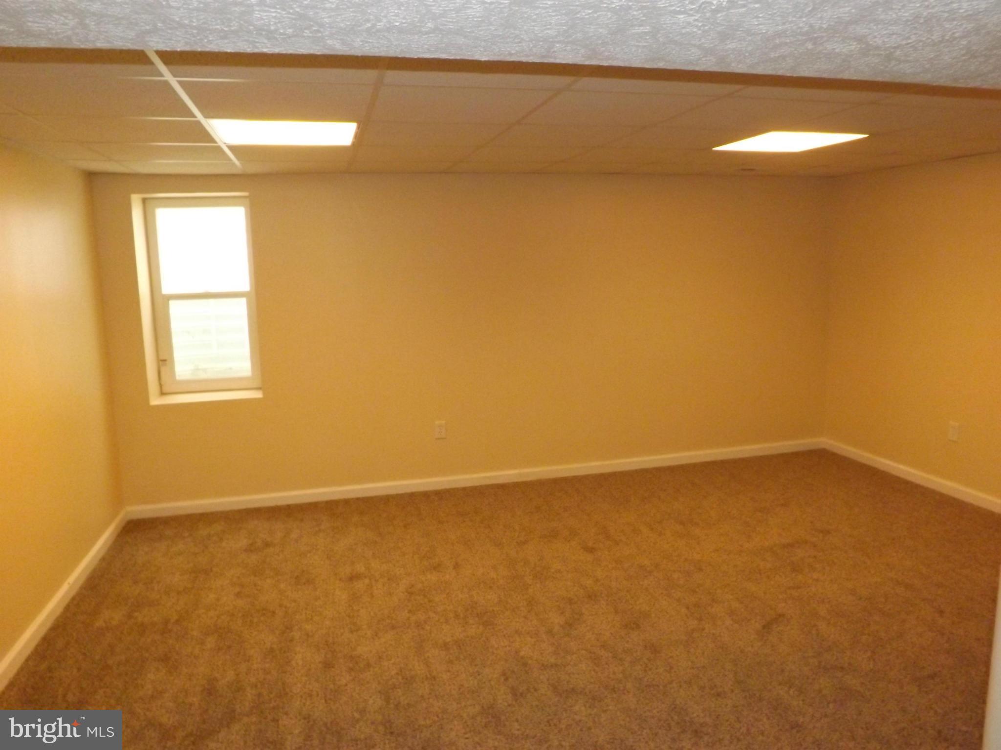 BYNUM OVERLOOK - Residential Lease