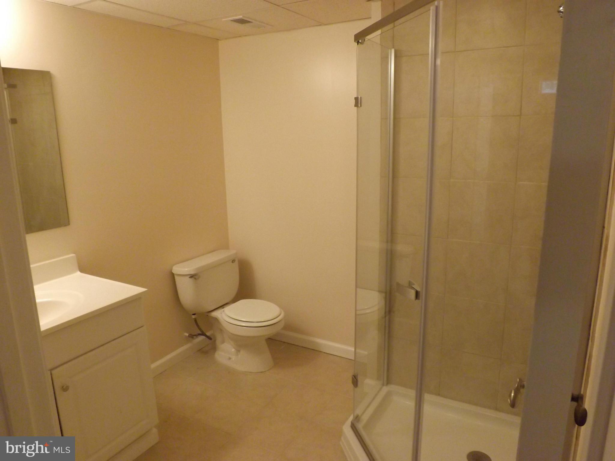 BYNUM OVERLOOK - Residential Lease