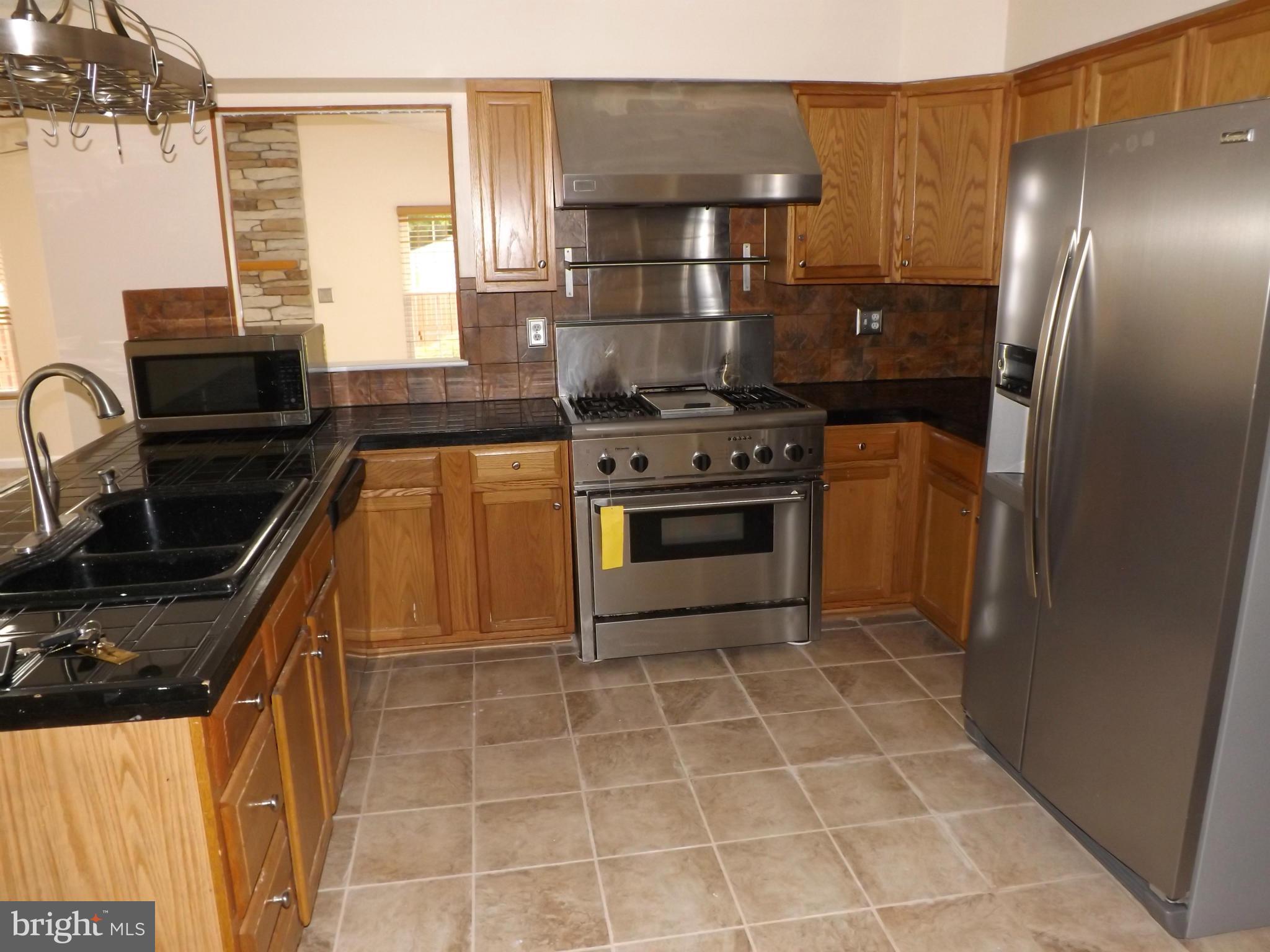 BYNUM OVERLOOK - Residential Lease