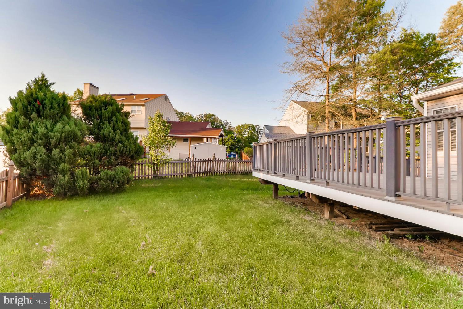 SEVEN OAKS - Residential