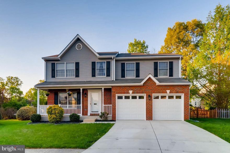 Beautiful 5 bedroom 3.5 bath home located on a quiet cul-de-sac has everything that you need, complete with renovated kitchen, updated bathrooms, maintenance free deck, fenced in rear yard, gleaming hard wood floors and a wet bar. Master bathroom with separate shower and soaking tub, fully finished lower level with 5th bedroom and possible theater room. Seller requests the use of Passport Title.