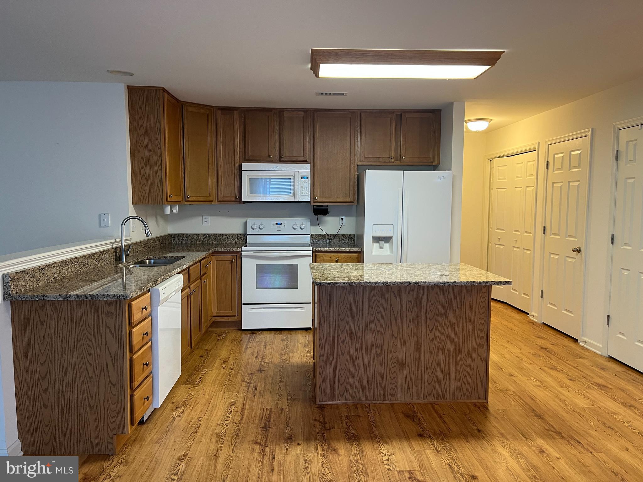 SPRING MILLS - Residential Lease