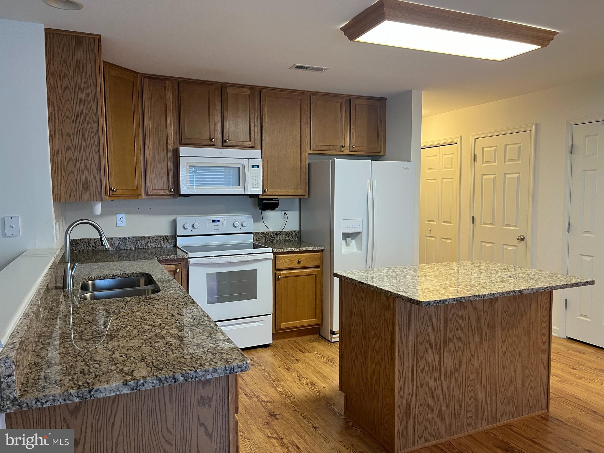 SPRING MILLS - Residential Lease