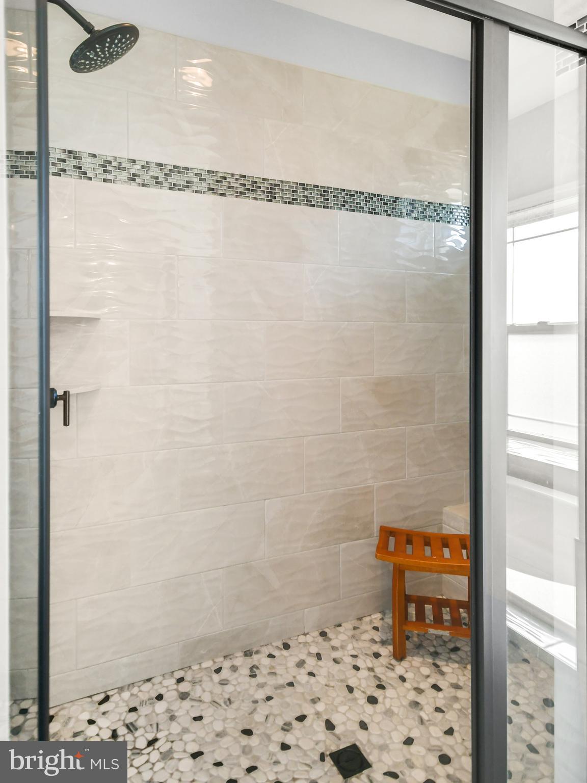 FOX RUN WOODS - Residential