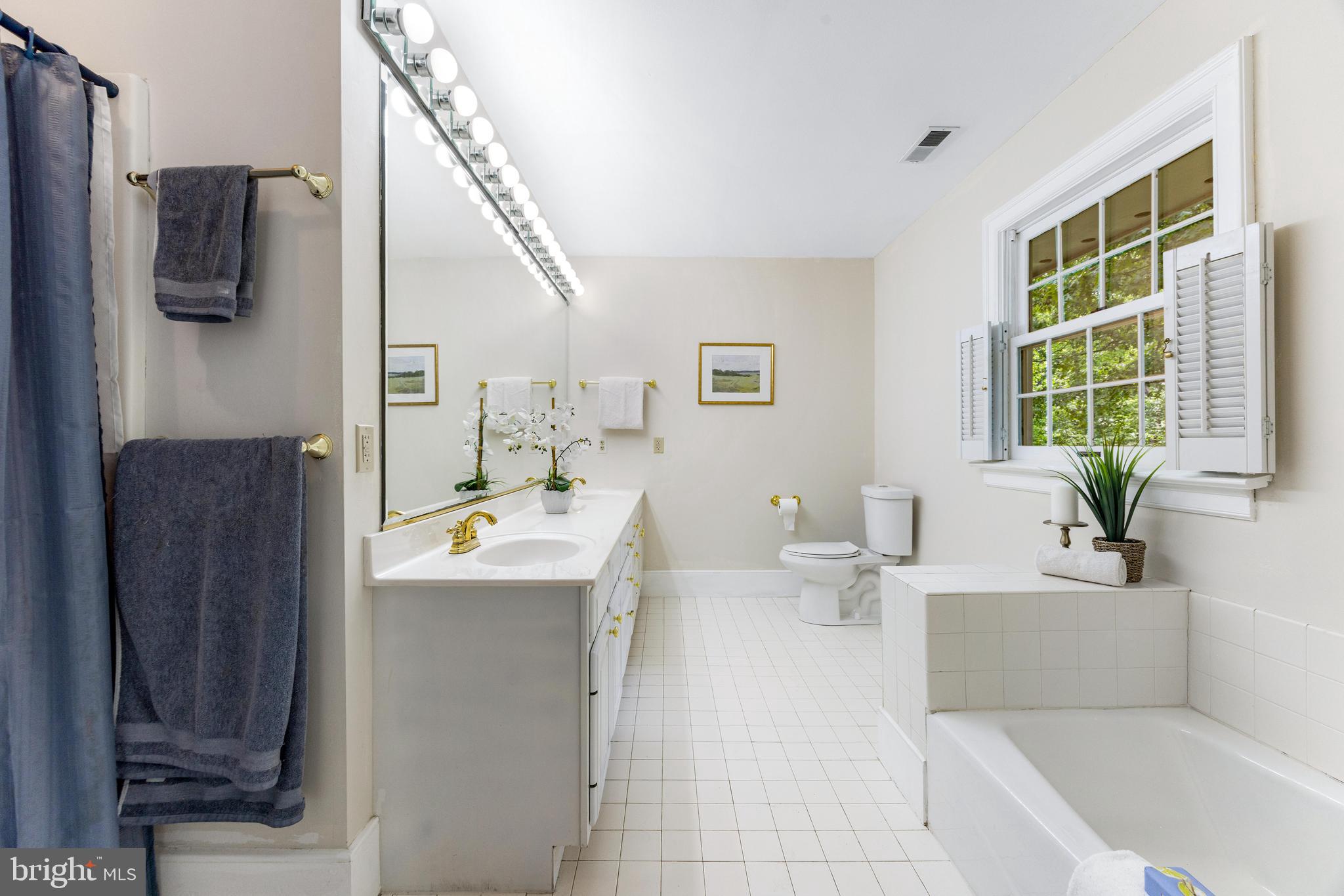 ANSCROFT - Residential