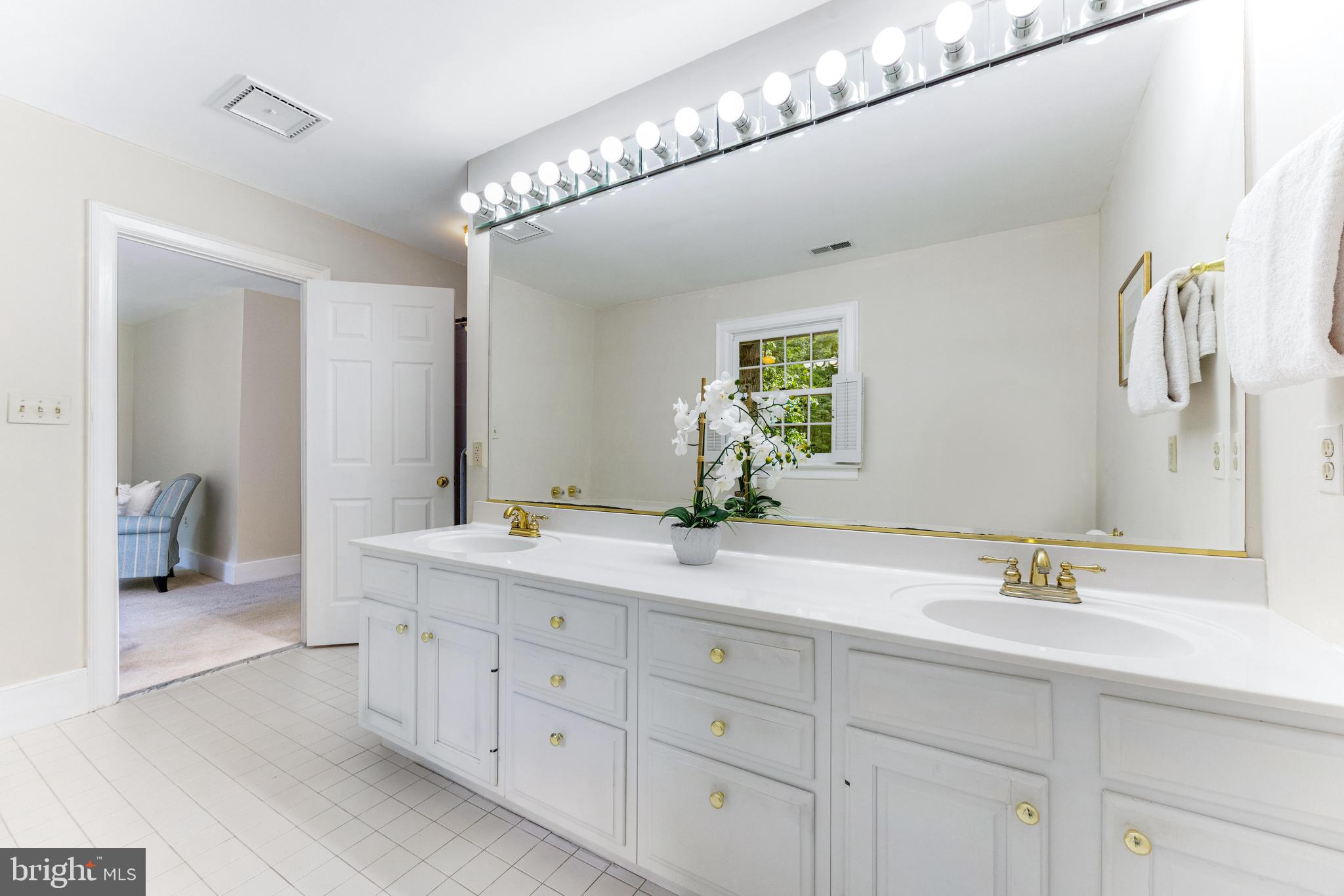 ANSCROFT - Residential