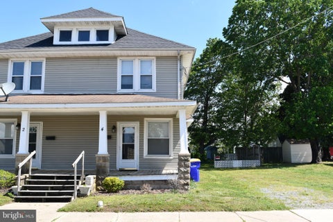 Townhouse For Rent - 4 E Milby Street<br/> HARRINGTON, DE 19952