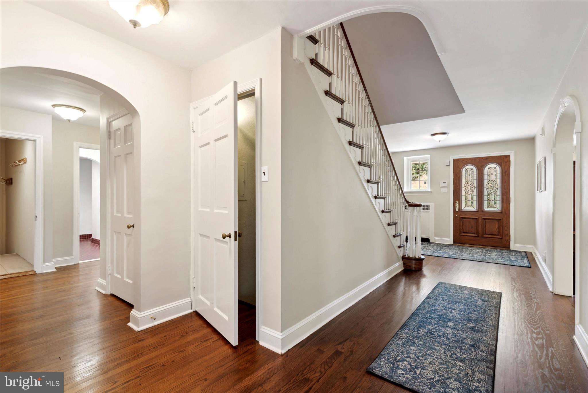 OAK HILL - Residential