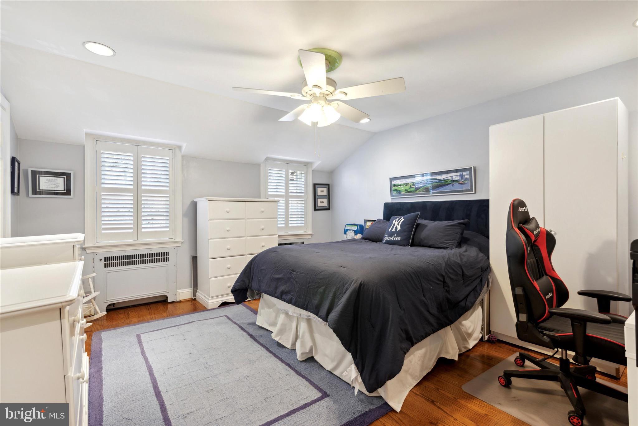 OAK HILL - Residential