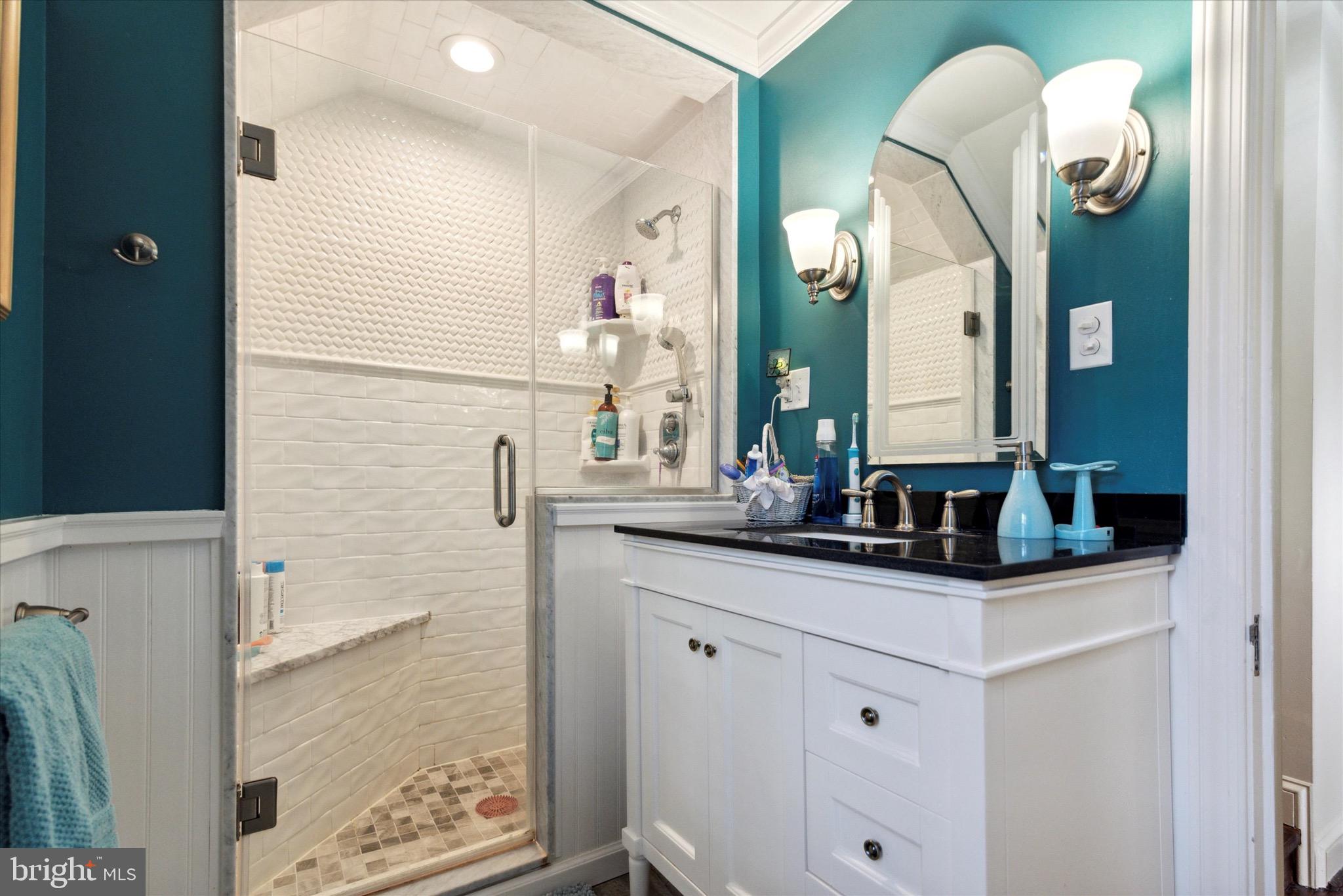 OAK HILL - Residential