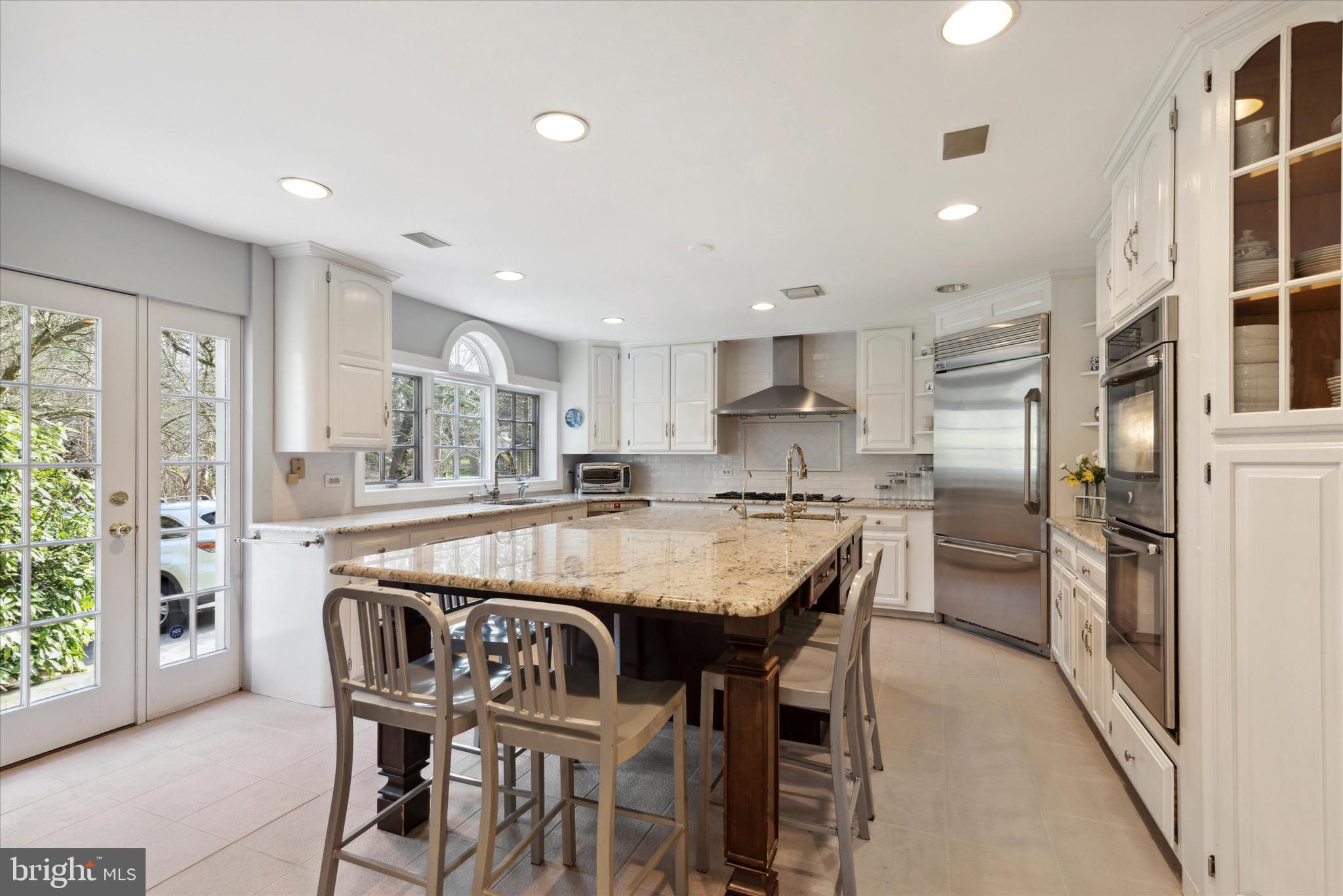 OAK HILL - Residential