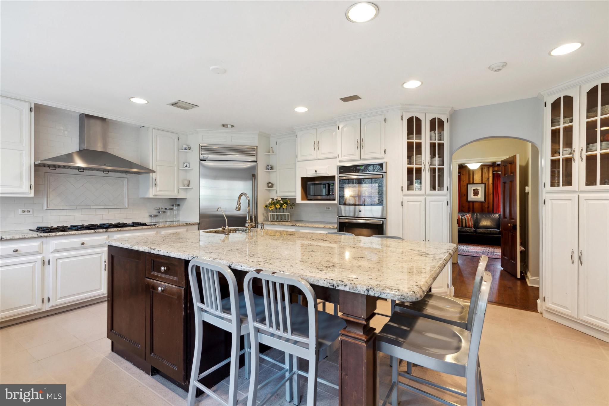 OAK HILL - Residential