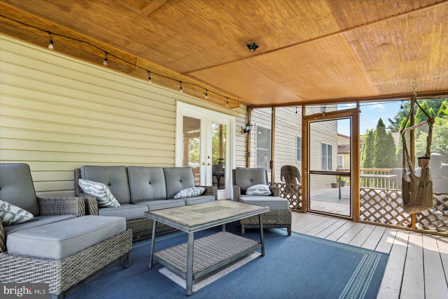 FLANDERS - Residential