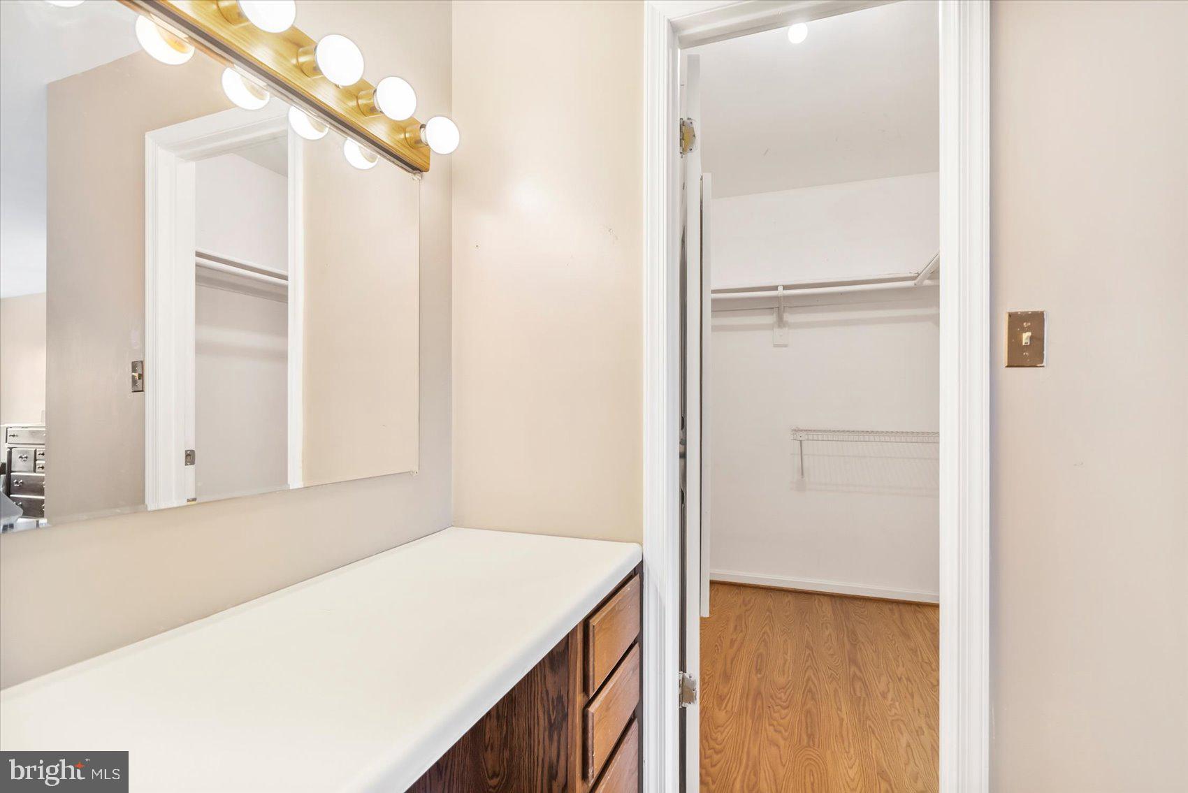 FLANDERS - Residential