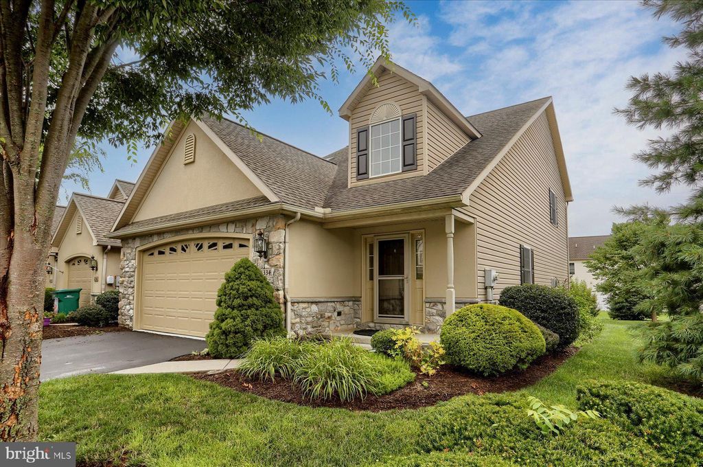 Photo of 1334 Worthington Drive, MOUNT JOY, PA 17552 (MLS # PALA2073018)