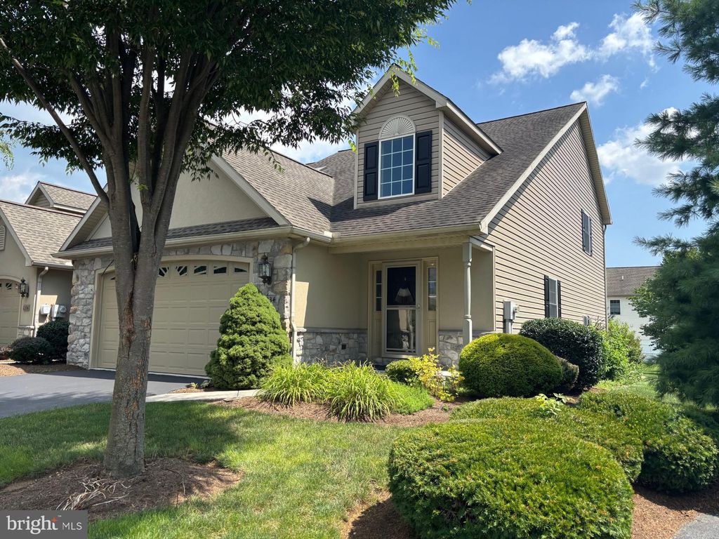 Photo of 1334 Worthington Drive, MOUNT JOY, PA 17552 (MLS # PALA2073018)