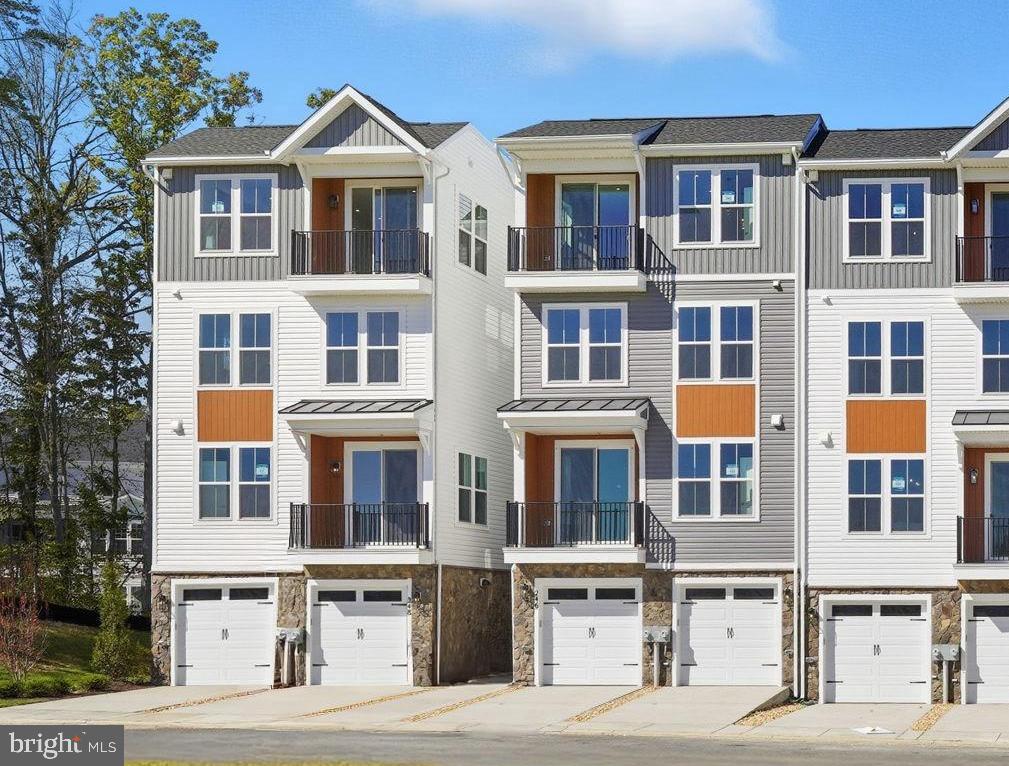 EMBREY MILL - Residential