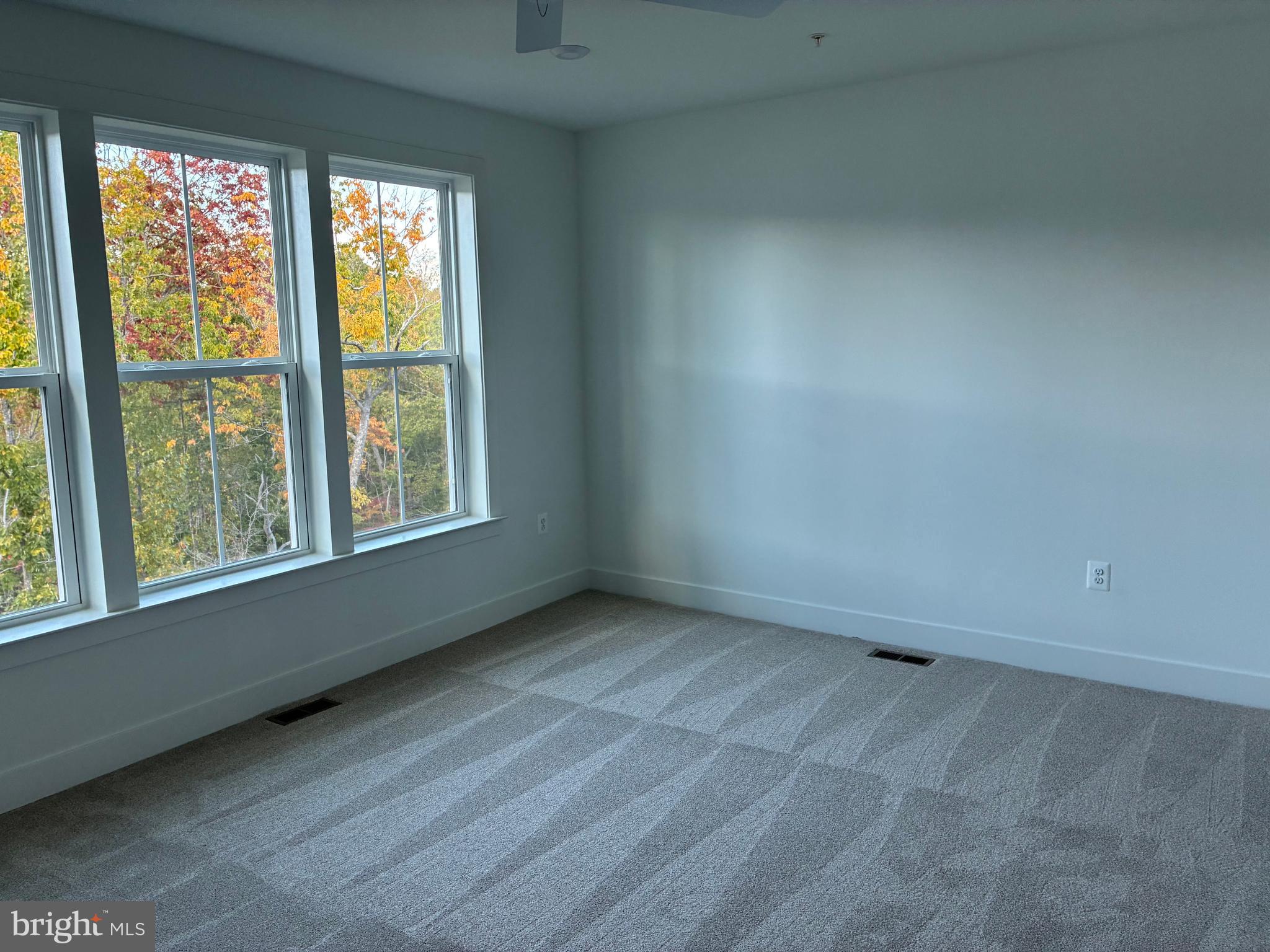 EMBREY MILL - Residential