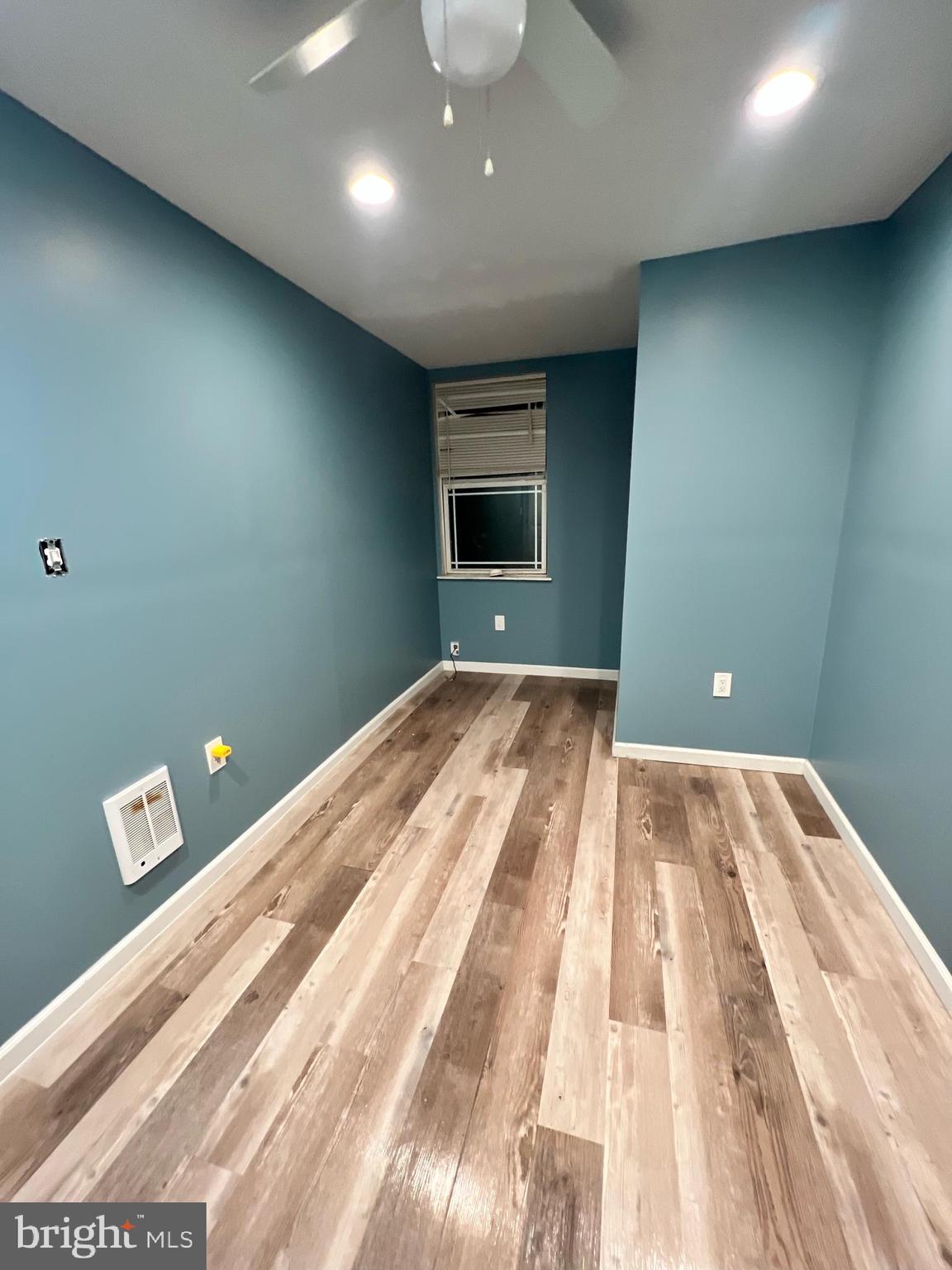 KENSINGTON - Residential Lease