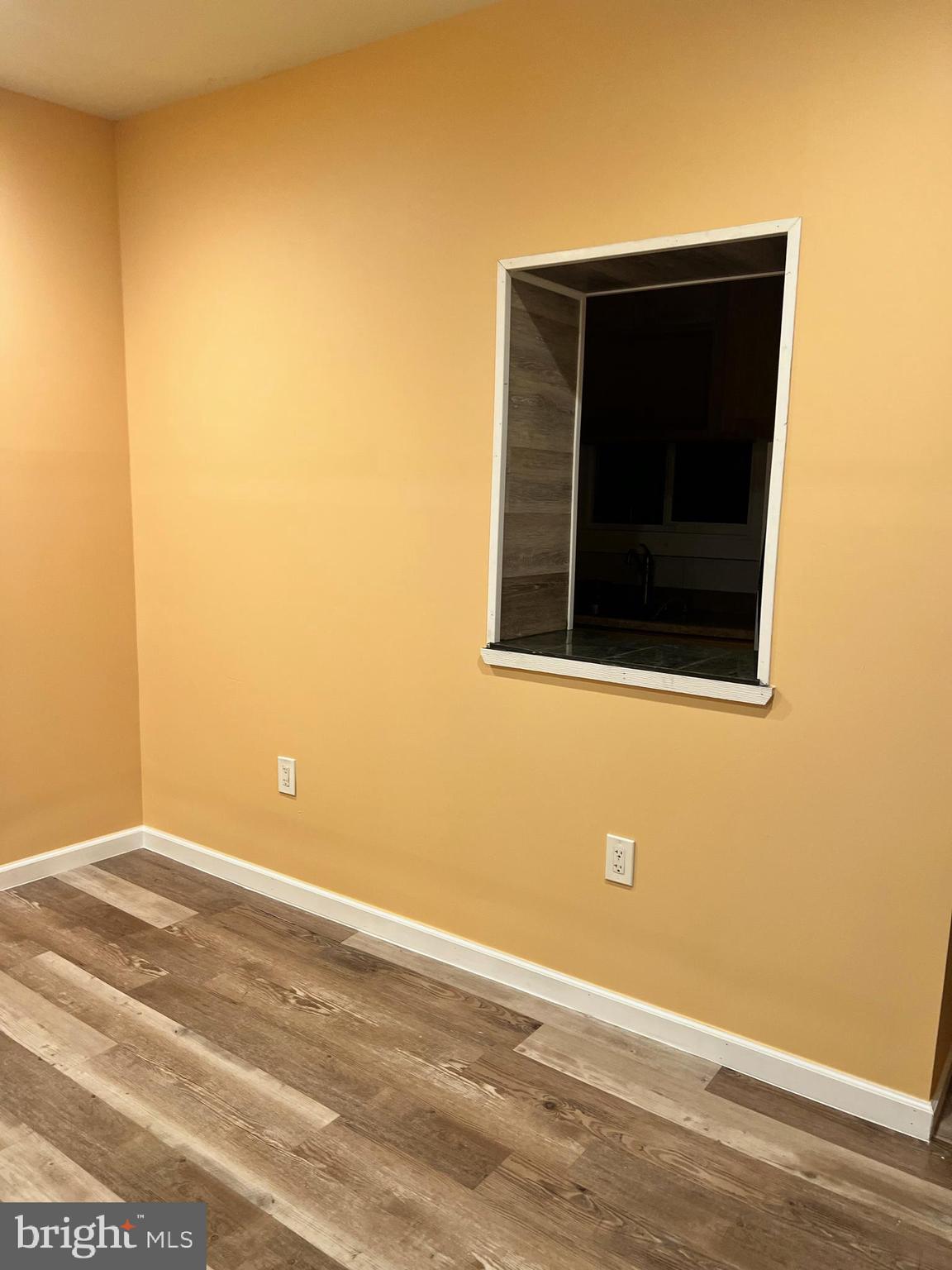 KENSINGTON - Residential Lease