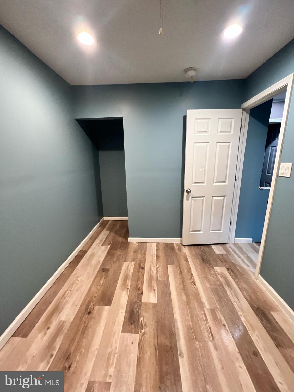 KENSINGTON - Residential Lease