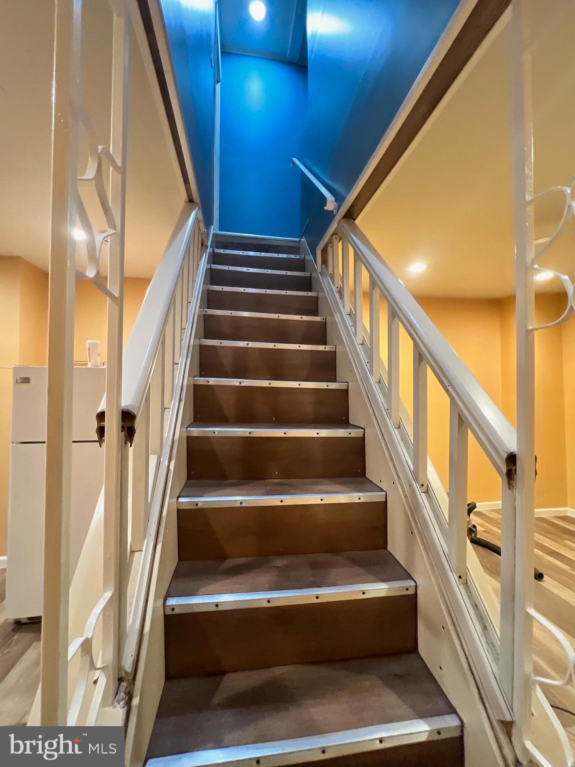 KENSINGTON - Residential Lease