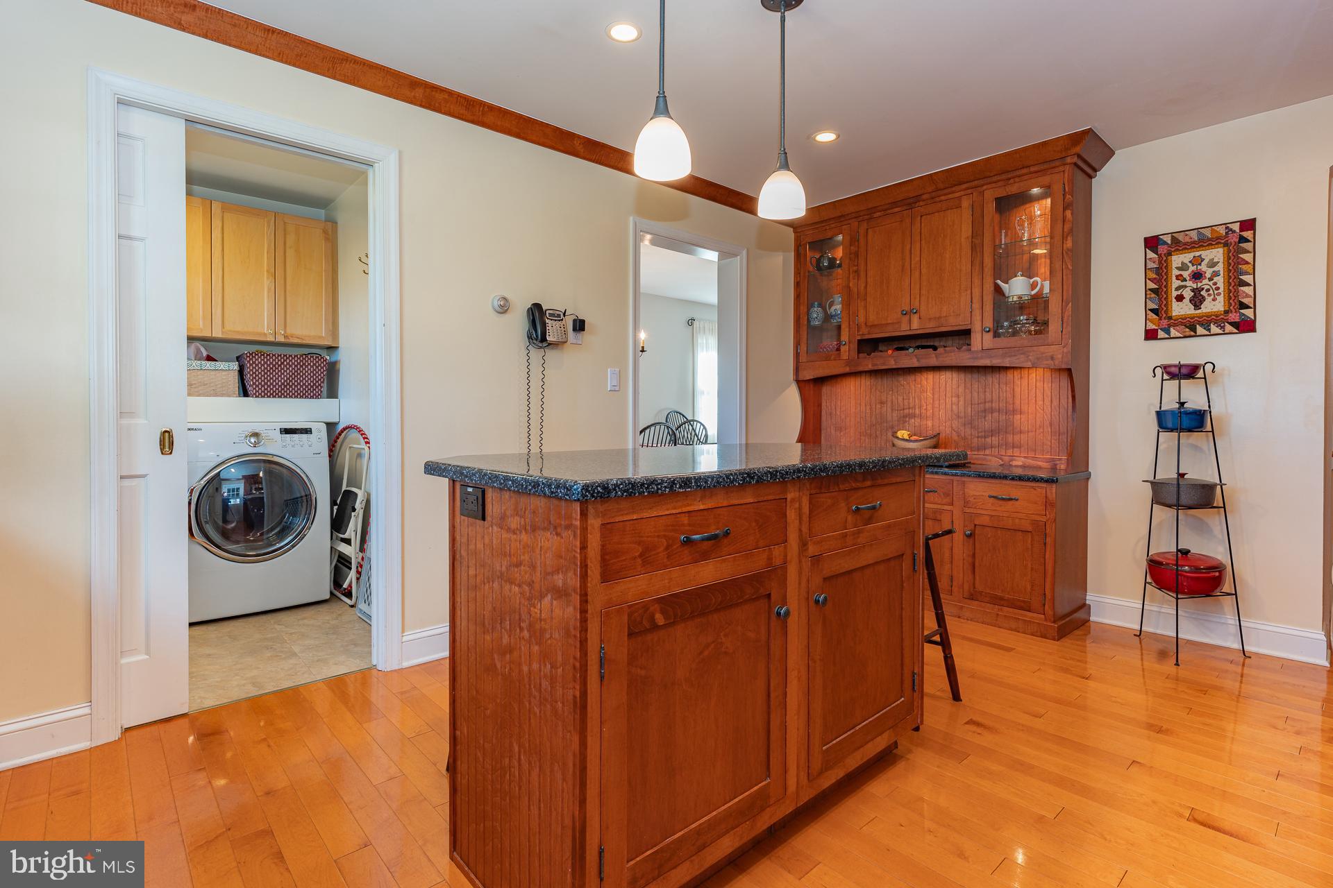 WAYSIDE - Residential