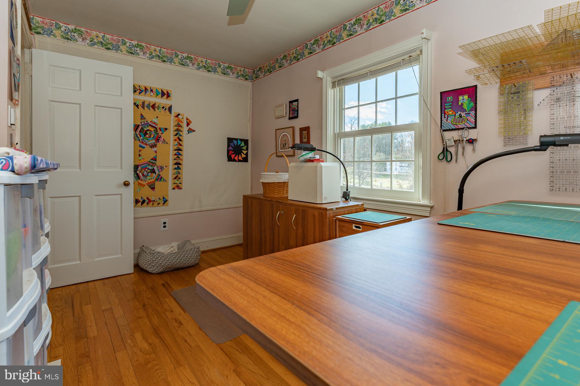 WAYSIDE - Residential