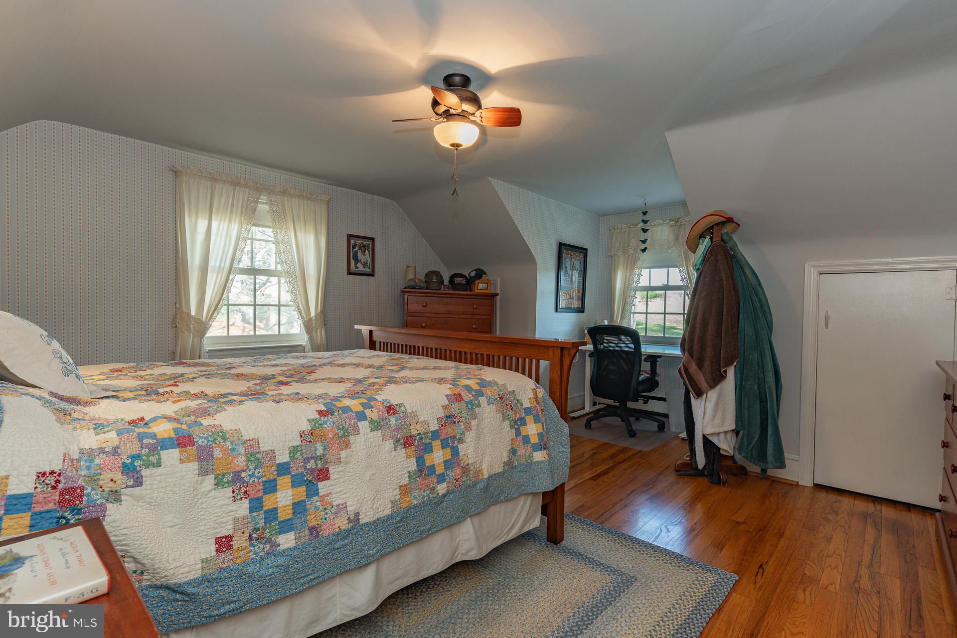 WAYSIDE - Residential