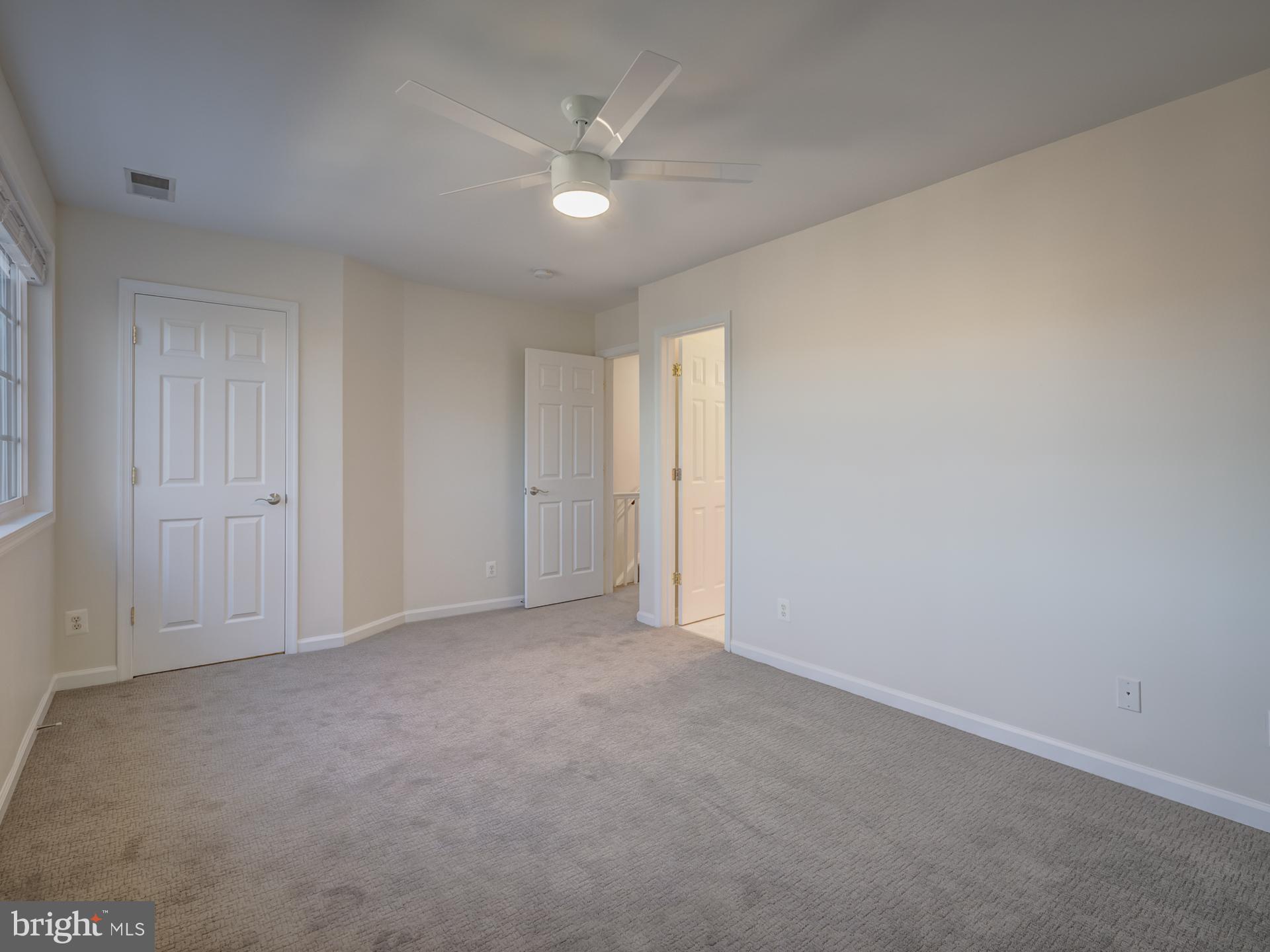 PARKSIDE AT ALEXANDRIA - Residential Lease