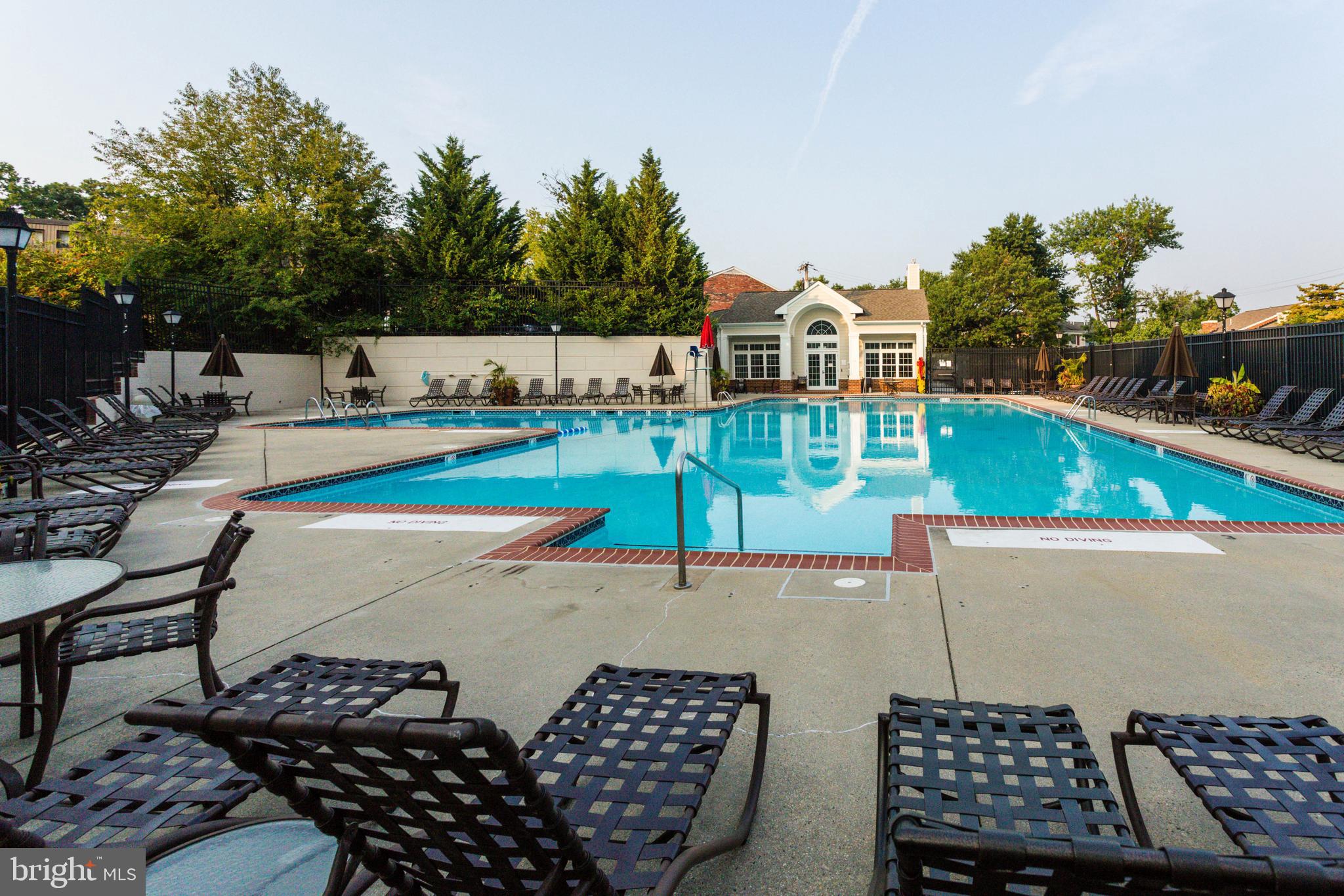 PARKSIDE AT ALEXANDRIA - Residential Lease