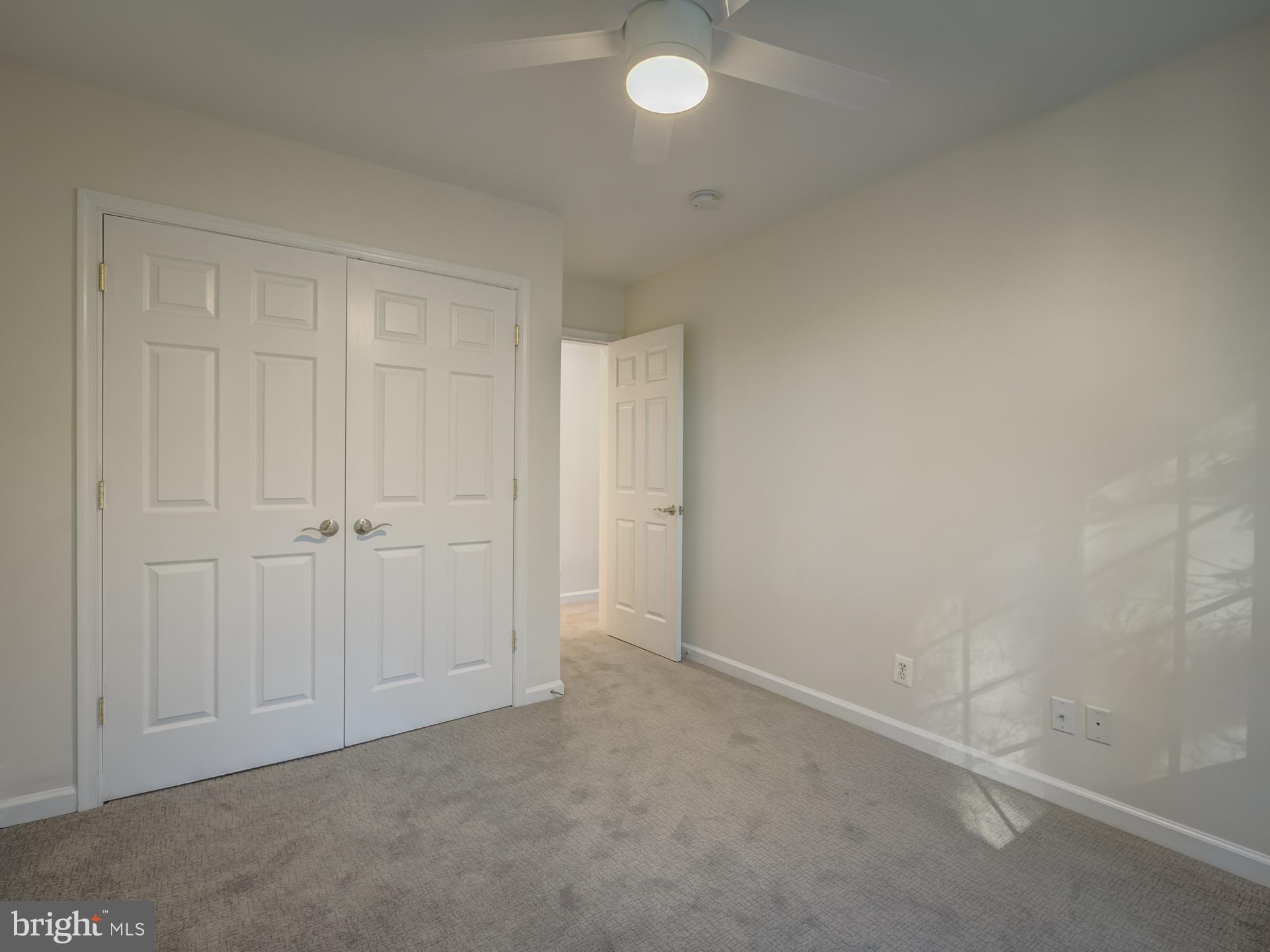 PARKSIDE AT ALEXANDRIA - Residential Lease