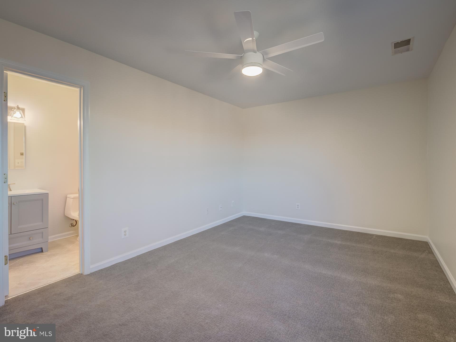 PARKSIDE AT ALEXANDRIA - Residential Lease