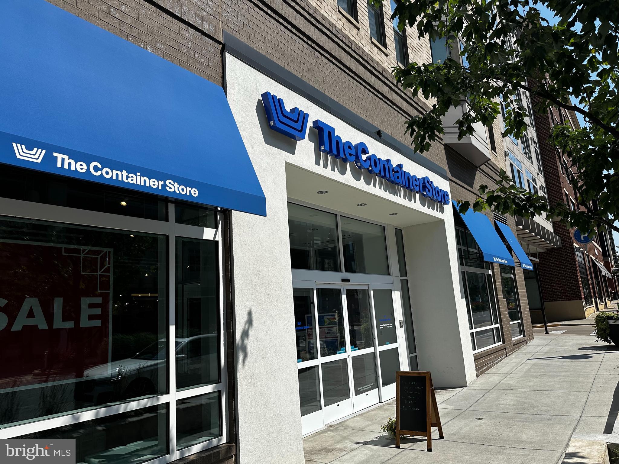 CROWN FARM - Residential