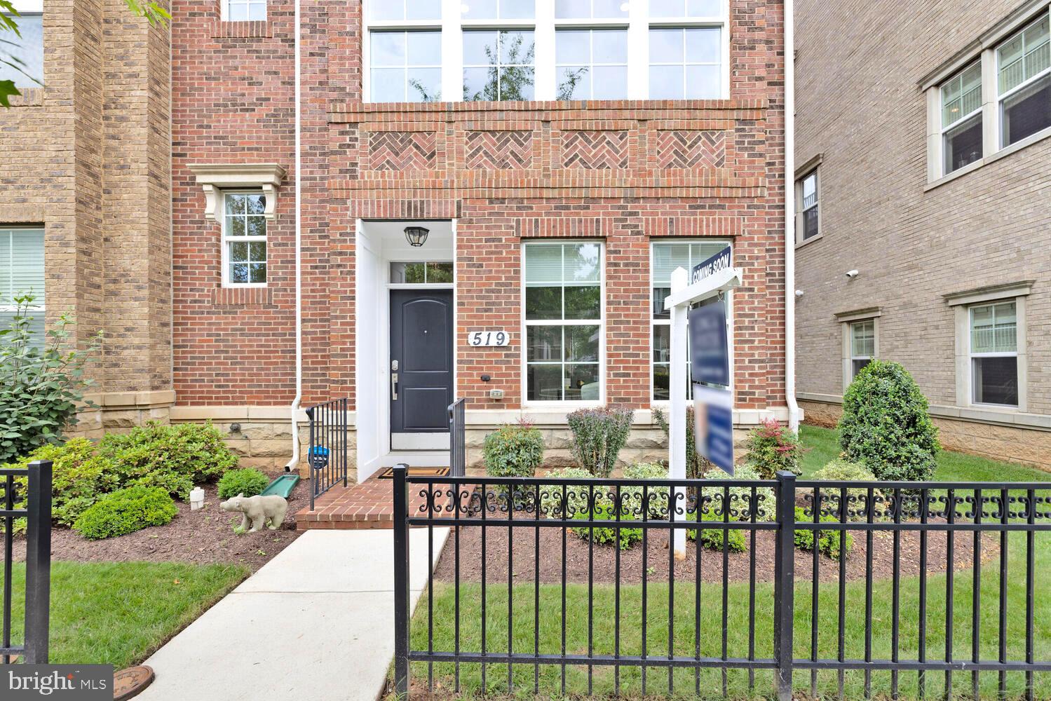 519 CROWN PARK AVENUE