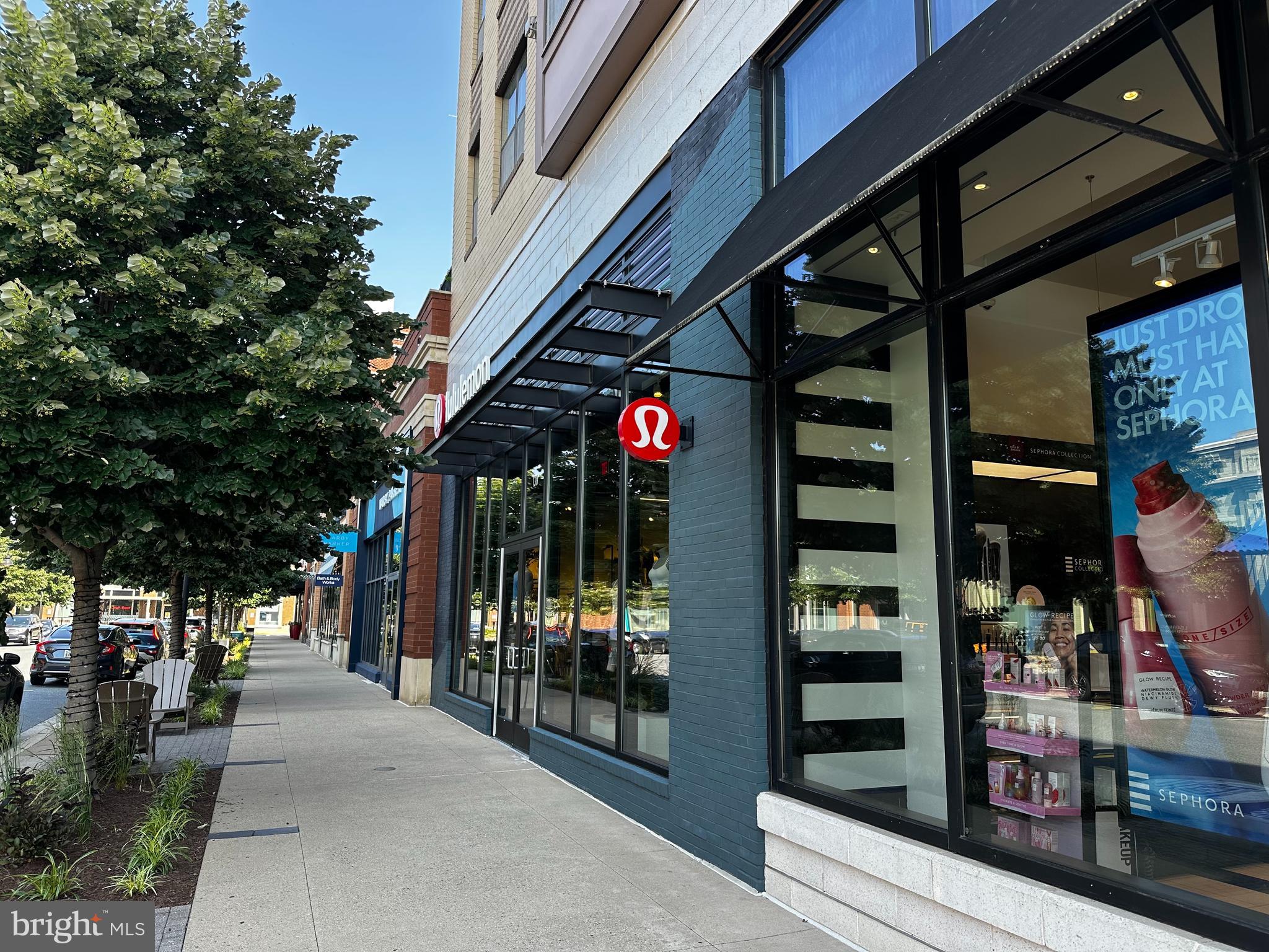 CROWN FARM - Residential