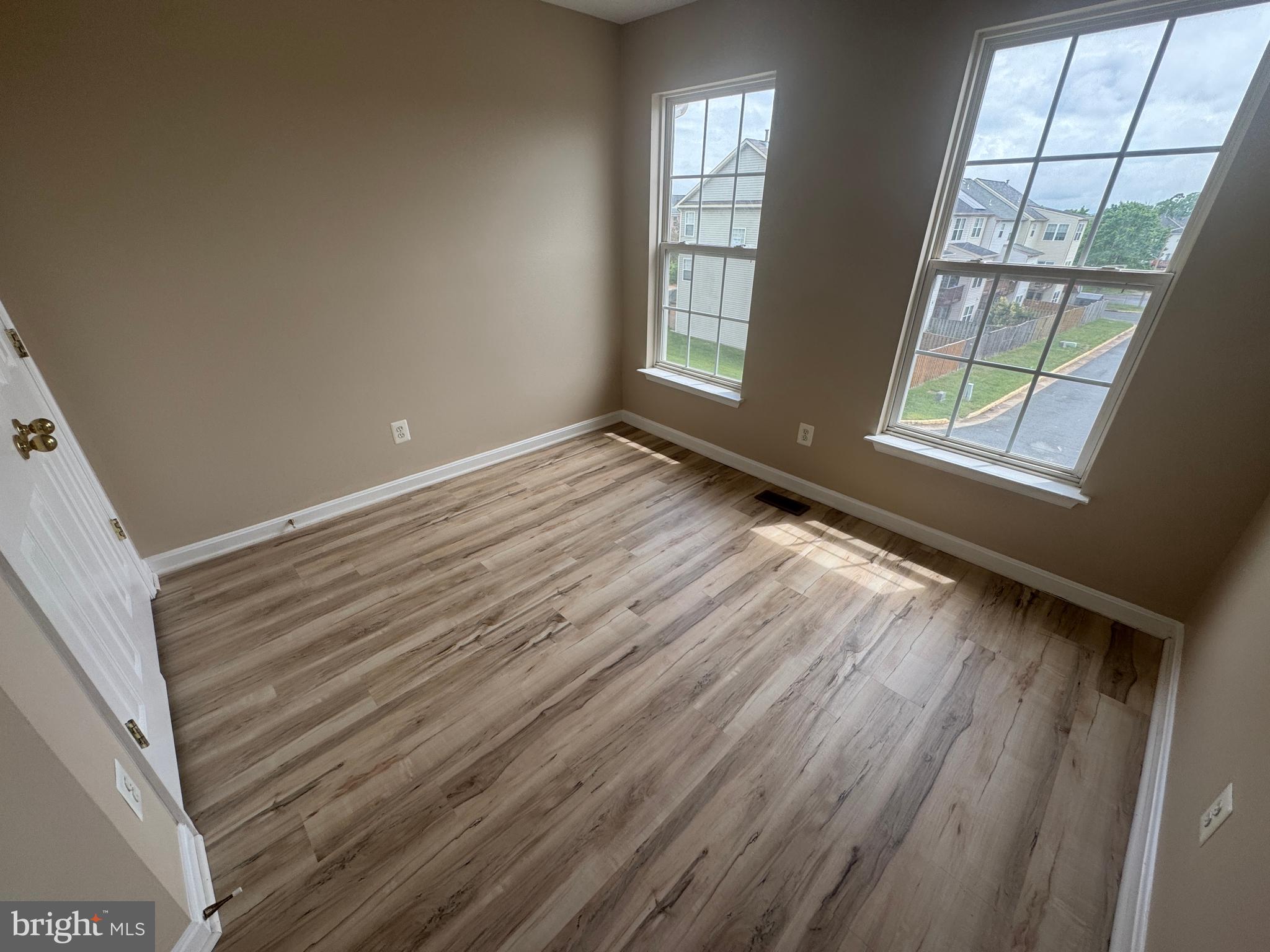 FOREST PARK - Residential Lease